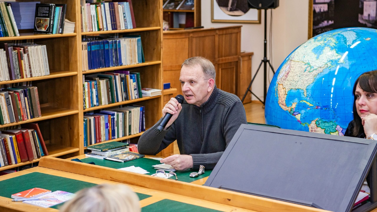 IMG 87ec47edbe8e3ab13bf97b86da7dcc4e V