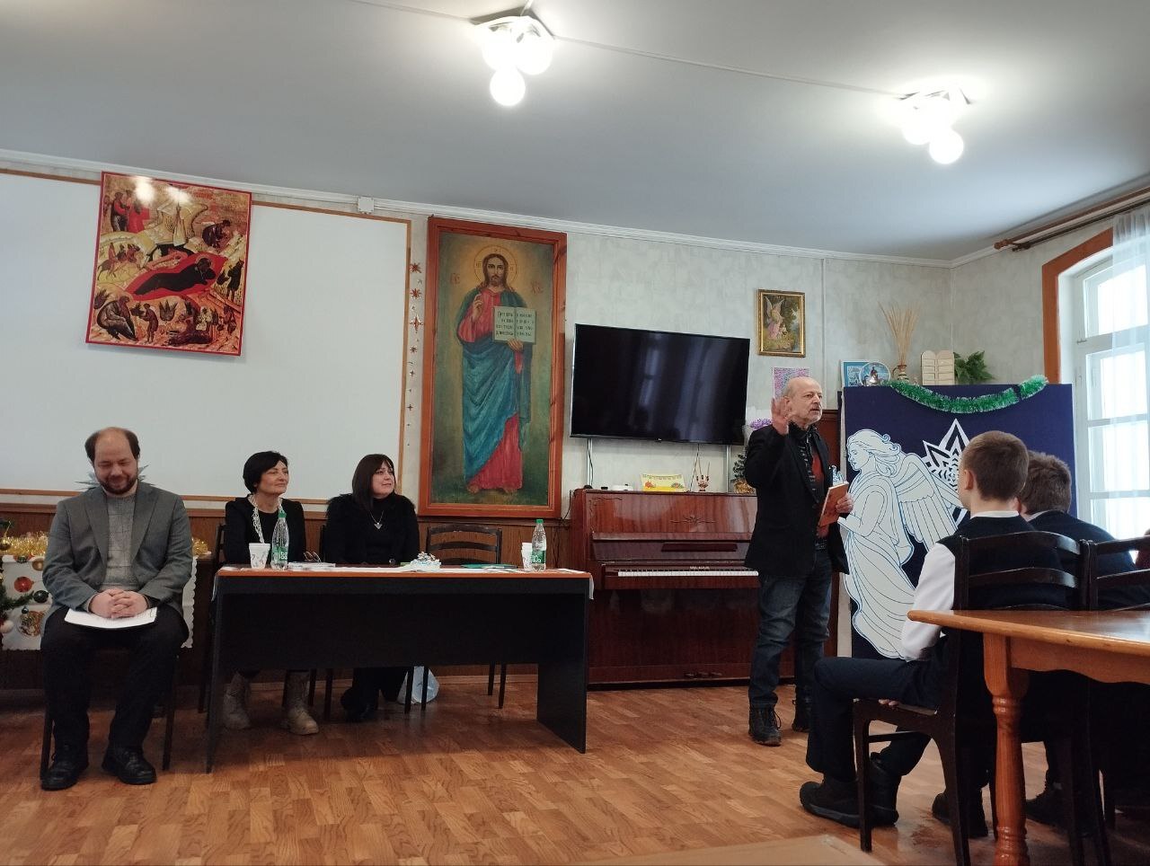 1d1ab349 70b3 4ccc 8935 8b413d04e2df